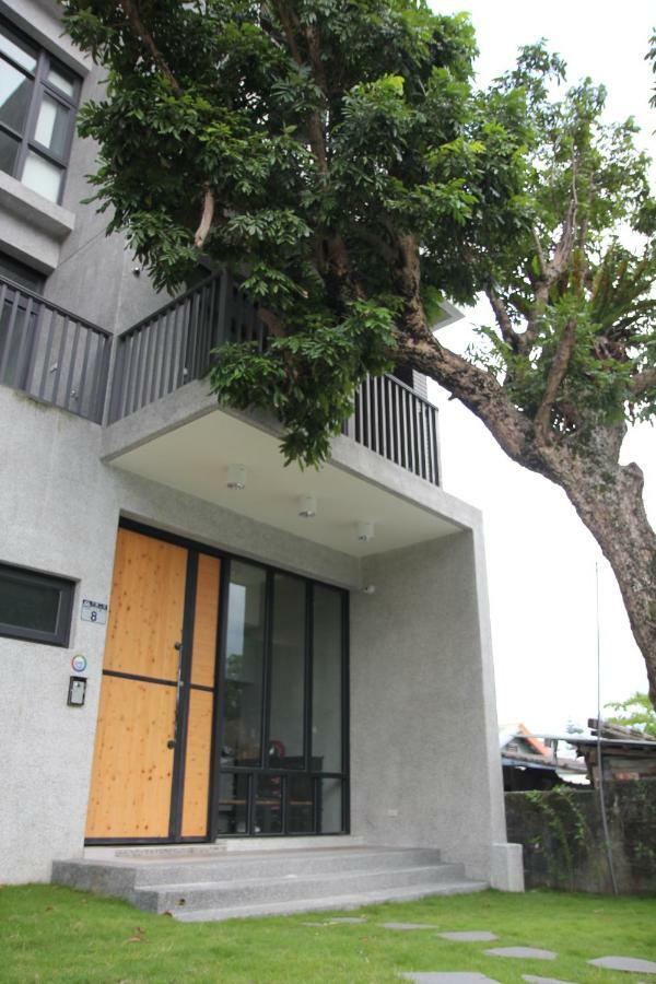 Tree House Apartment Hualien City Exterior photo